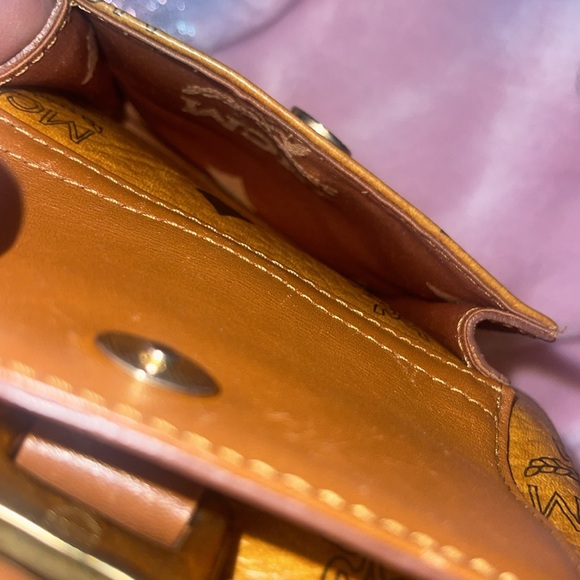 MCM Tan Leather Women's Bag - Picture 14 of 16